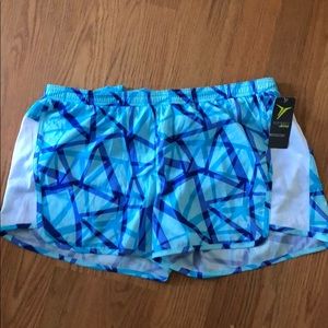 Lot of 2 Old Navy active shorts